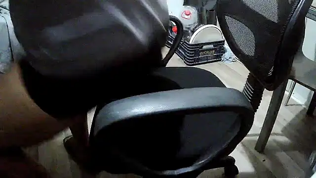 عرض كام LiONTURK