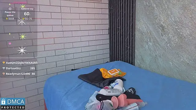 Živý XXX chat nena_cupcake_