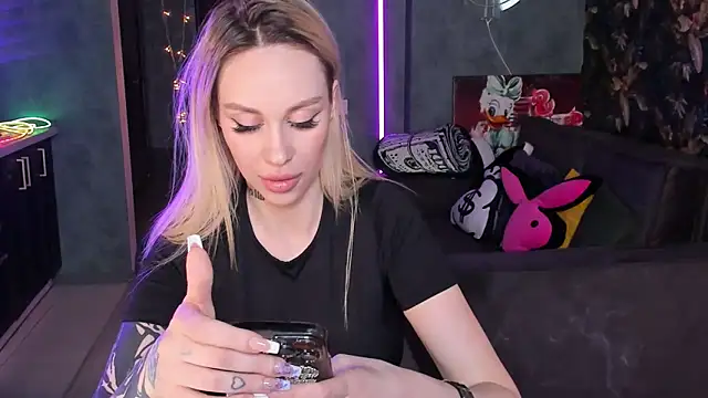 Blckmirrorr 现场XXX聊天