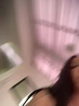 Živý XXX chat MadisonCambel