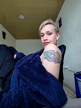 Chatroom XXX en direct de MARILYNMADELENAKOVANOVA