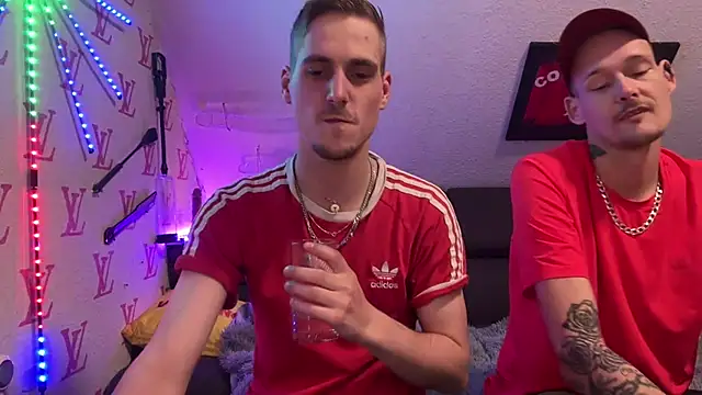 Cookieboy88's Live XXX Chat