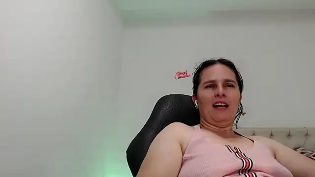 victoria_jones Live XXX-Chat