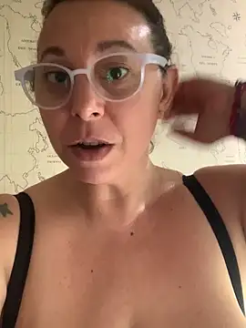 LupitaHaze Adlı Modelin Canlı XXX Sohbeti