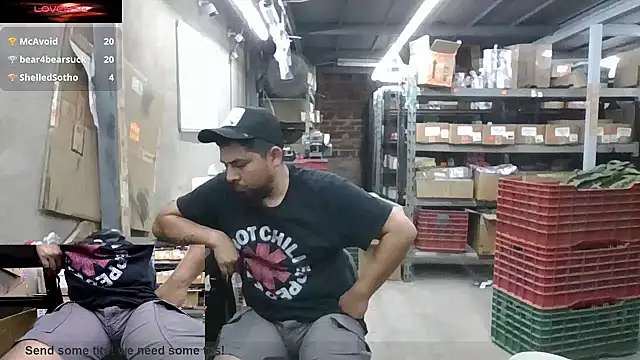 Show modela BustedCall na web-kameri