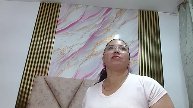 violeMurray 即時 XXX 聊天