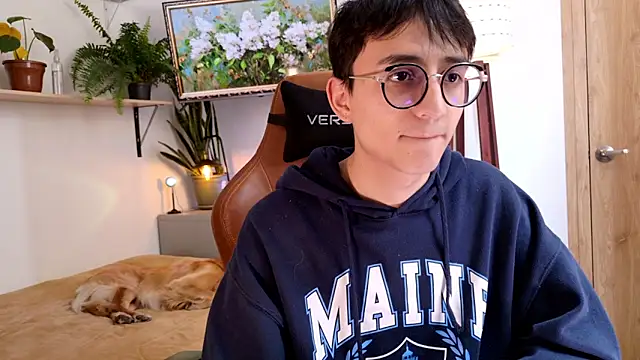 Pokazy przed kamerką – Sr_evann