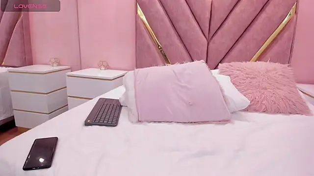 chloe_larson – Naživo XXX chat