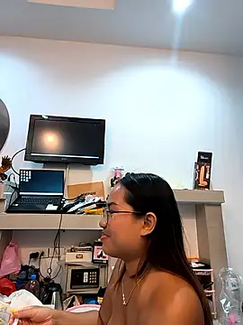 Ponthip Pertunjukan Webcam