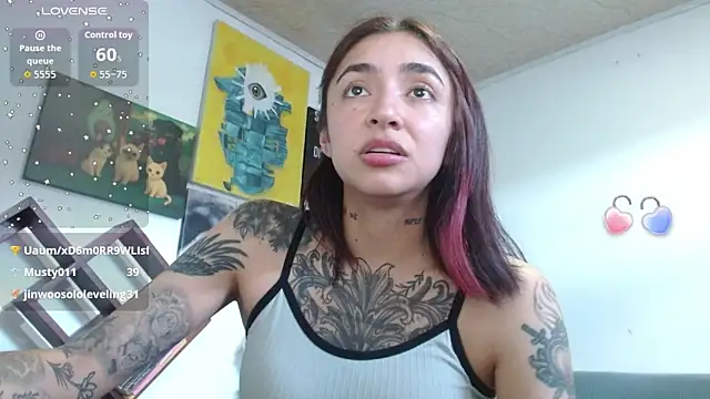 ZoeBakers_'s Live XXX Chat