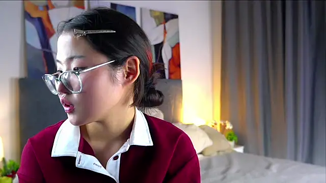 NelleMihalko Chat XXX live