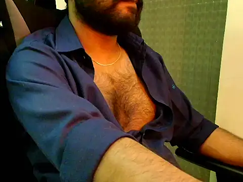 Jenni11Live: διαδικτυακό σόου στην κάμερα