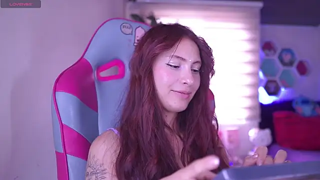 Rebecah_1 Chat XXX live