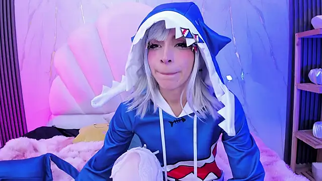 Chat XXX en directo de AliiceWonderland_