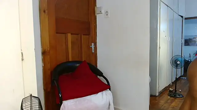 Moreish-06 Live XXX-chat