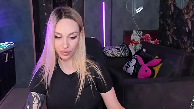 Blckmirrorrn Live XXX chat