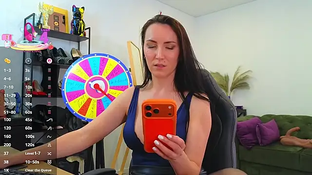 دردشة EvaKeks الجنسية المباشرة