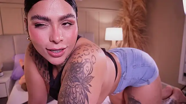 แชท XXX สดของ curvyliciousss