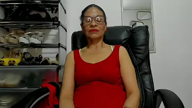 Aries_Mature's Live XXX Chat