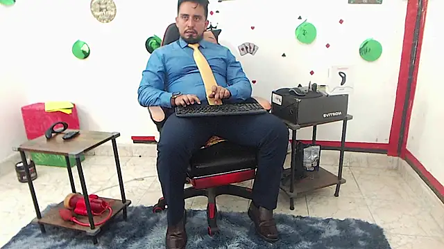 KalethBigDickのライブXXXチャット