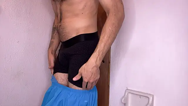 Živý XXX chat Karim_mansur