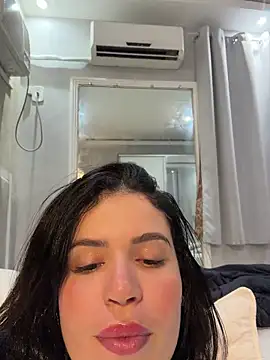 Rafaellaz Chat XXX live