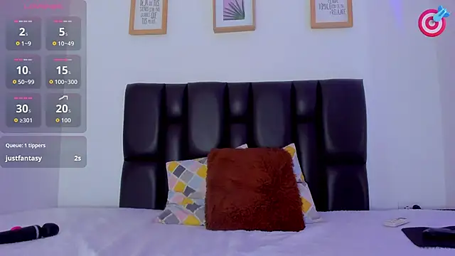 Chatroom XXX en direct de lana-rosse