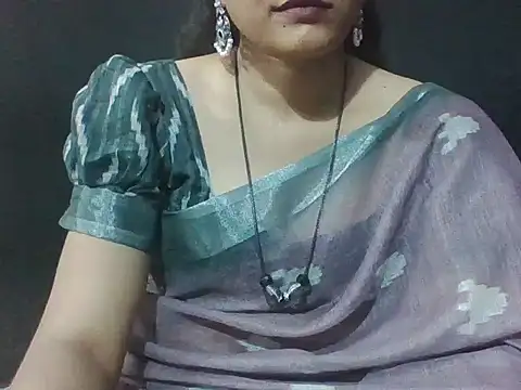 Thilothama_Vaishu Chat XXX in diretta