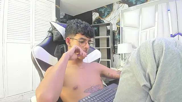 Ibratxandy's Live XXX Chat