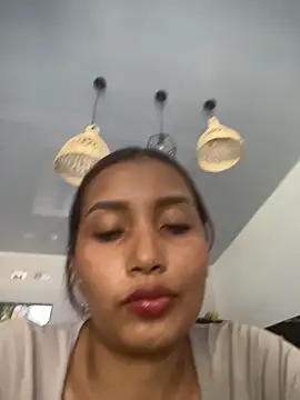 Genesis_18_ লাইভ XXX চ্যাট