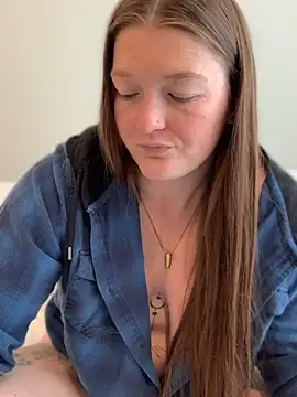 PussiesnCream_'s Webcam Show