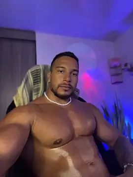 FreszX élő XXX-chatje