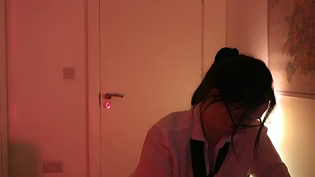 mira_mmira – Live XXX-chat