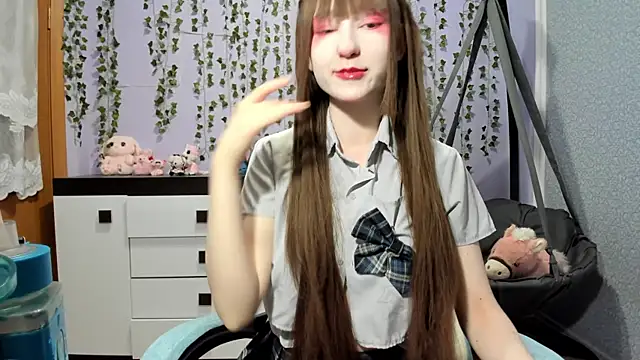 Yoonhee_ki Adlı Modelin Canlı XXX Sohbeti