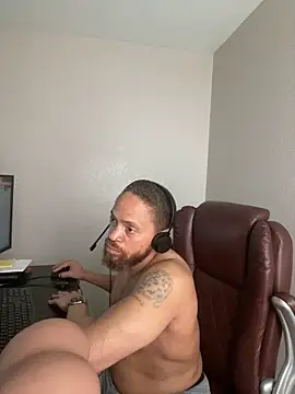 แชท XXX สดของ Fathero1time