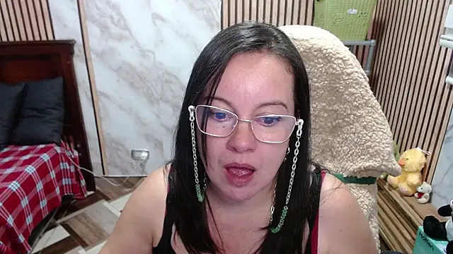 Chat XXX en directo de Sonialorens_