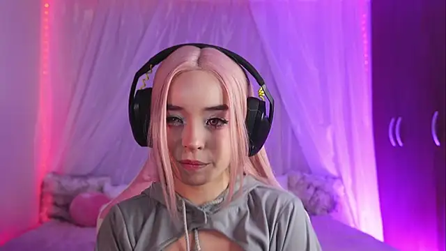 Lilou_albrecht 现场XXX聊天