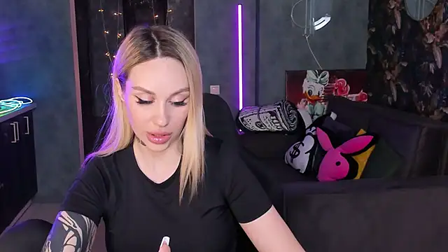 Blckmirrorr Live XXX-chat