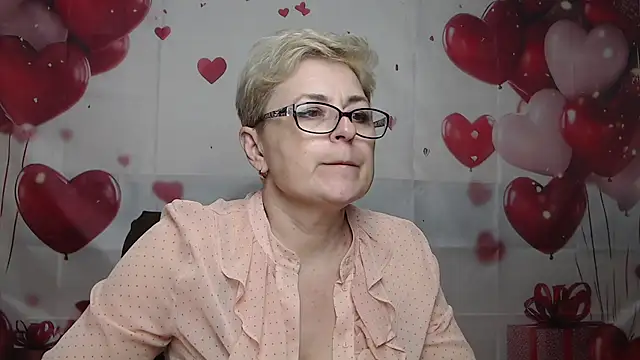 EmiliaGree Live XXX-chat