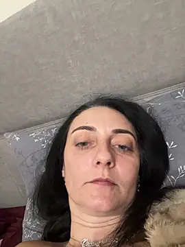 Chatroom XXX en direct de Miroslava1247