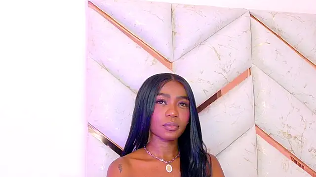 Chatroom XXX en direct de AlanaDoll