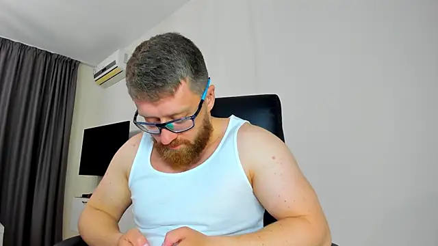 Webkamerová show Findom_guy