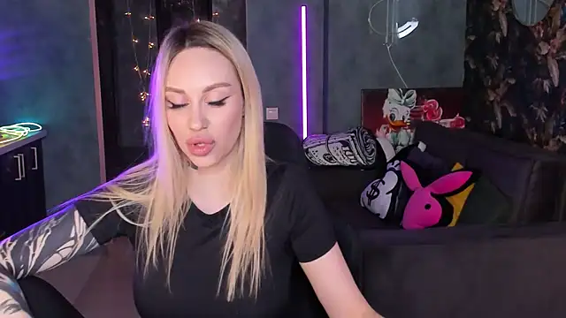 Blckmirrorrn Live XXX chat