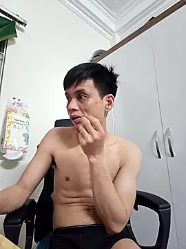 Rty-HF live XXX chat