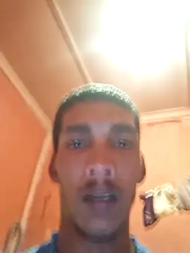 Show de Zinedean24 na webcam