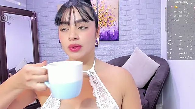 Eyes_Duque Adlı Modelin Canlı XXX Sohbeti