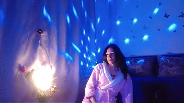 ElysaSun Chat XXX in diretta