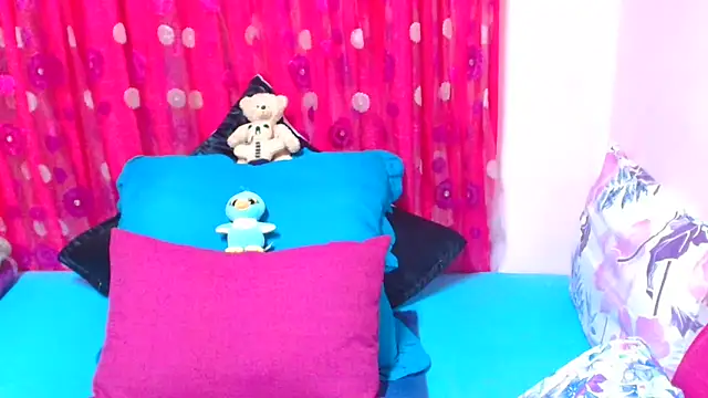 SLUTTYROXY Chat XXX live