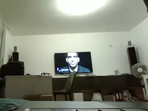 Chatroom XXX en direct de FROL83