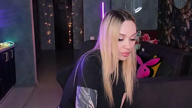 Chatroom XXX en direct de Blckmirrorr